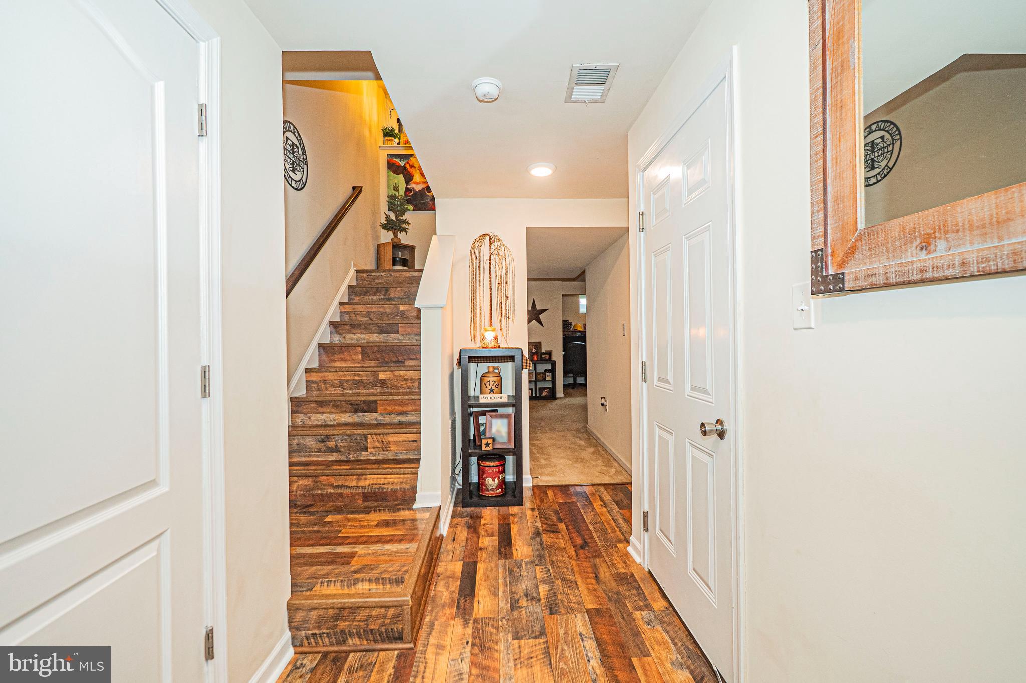 KENSINGTON TERRACE - Residential