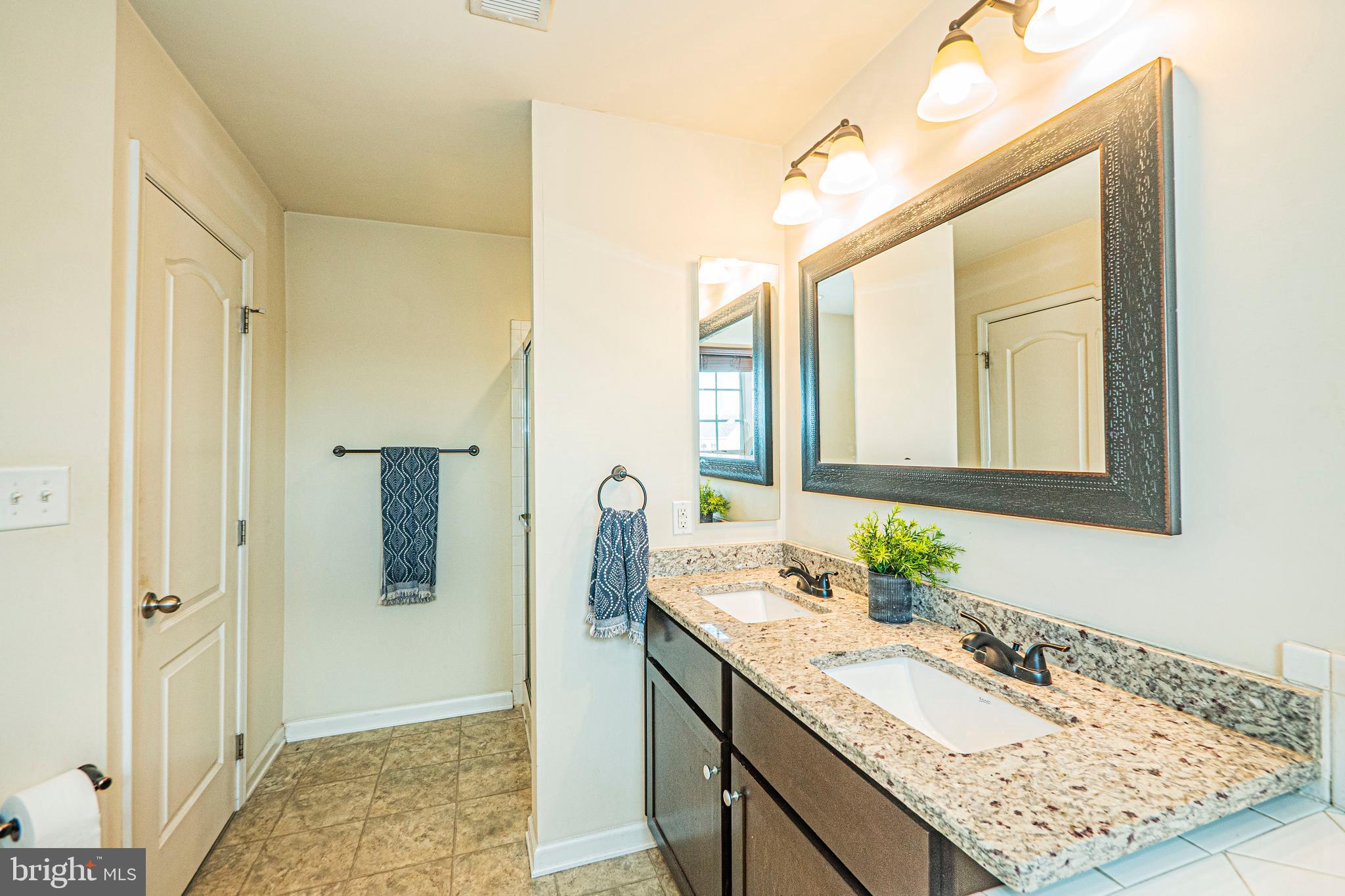 KENSINGTON TERRACE - Residential