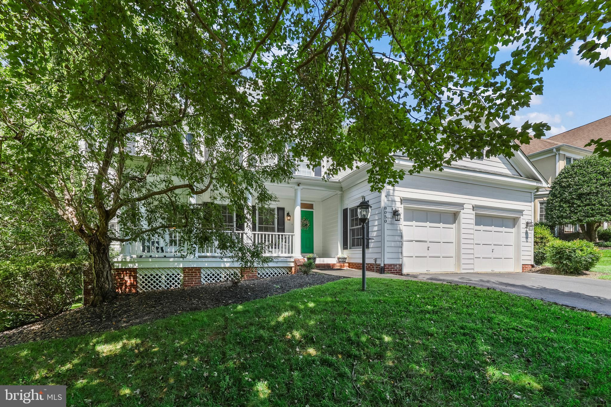 8050 AMSTERDAM COURT