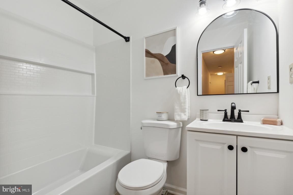 RYON WOODS SUB - Residential