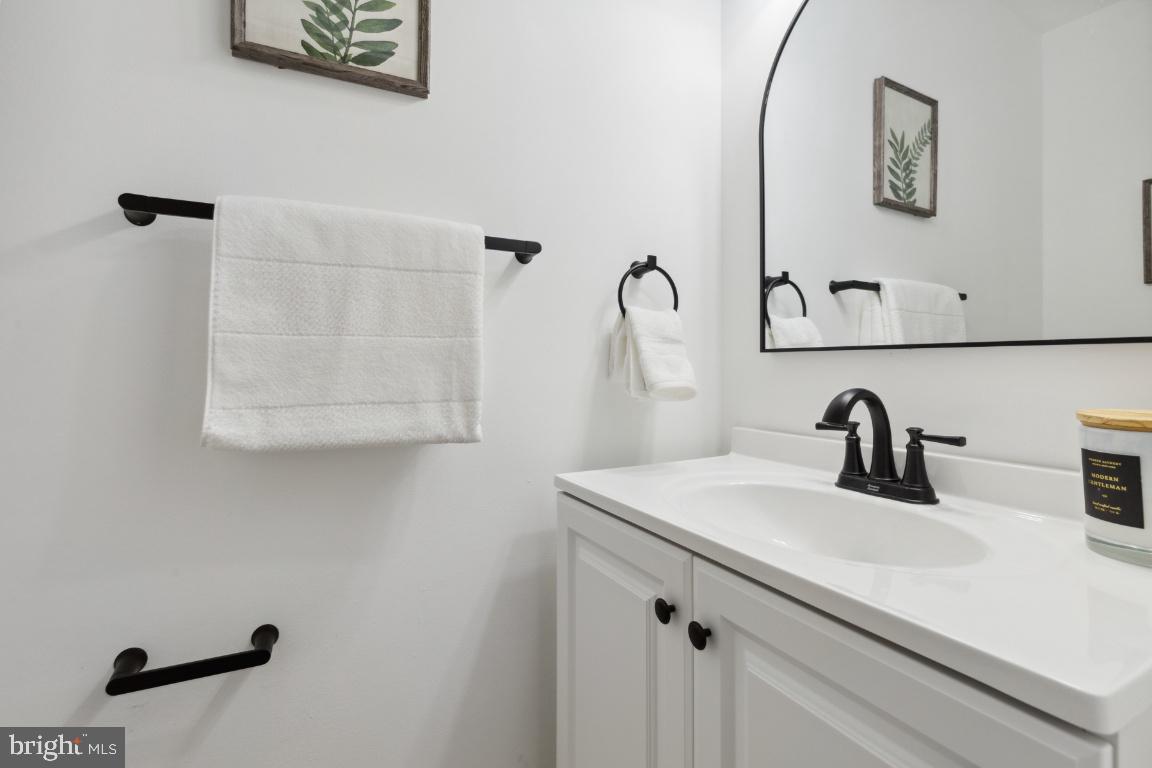 RYON WOODS SUB - Residential