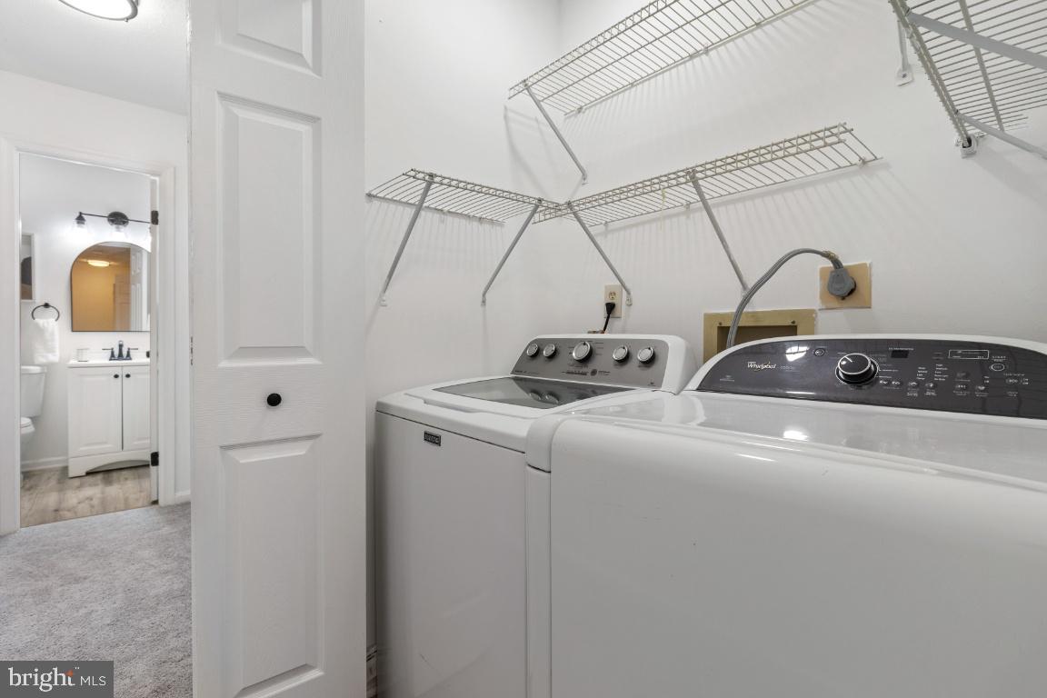 RYON WOODS SUB - Residential