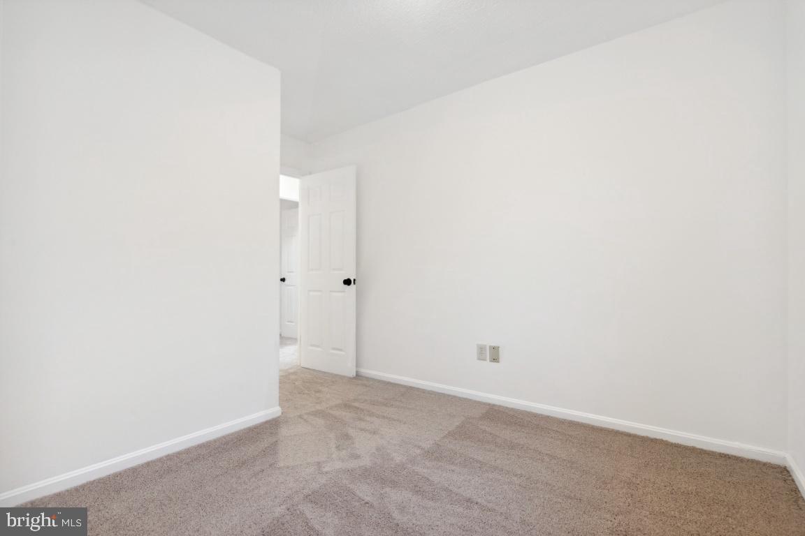 RYON WOODS SUB - Residential