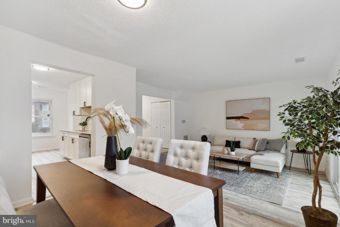 RYON WOODS SUB - Residential