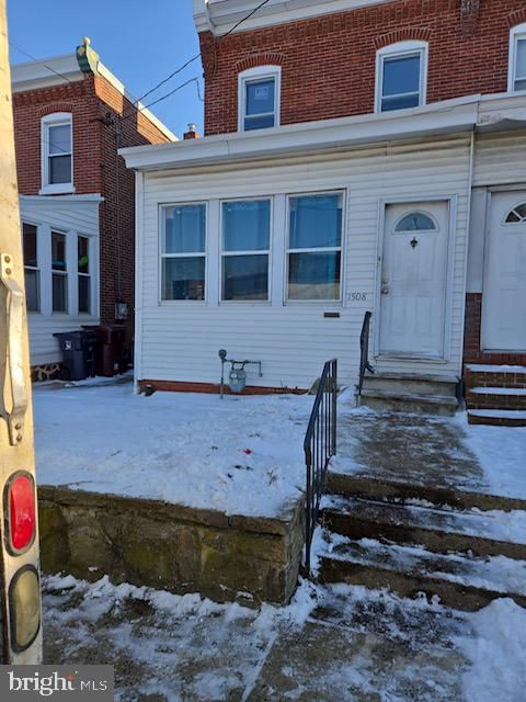 Townhouse For Rent - 1508 Maryland Avenue<br/> WILMINGTON, DE 19805