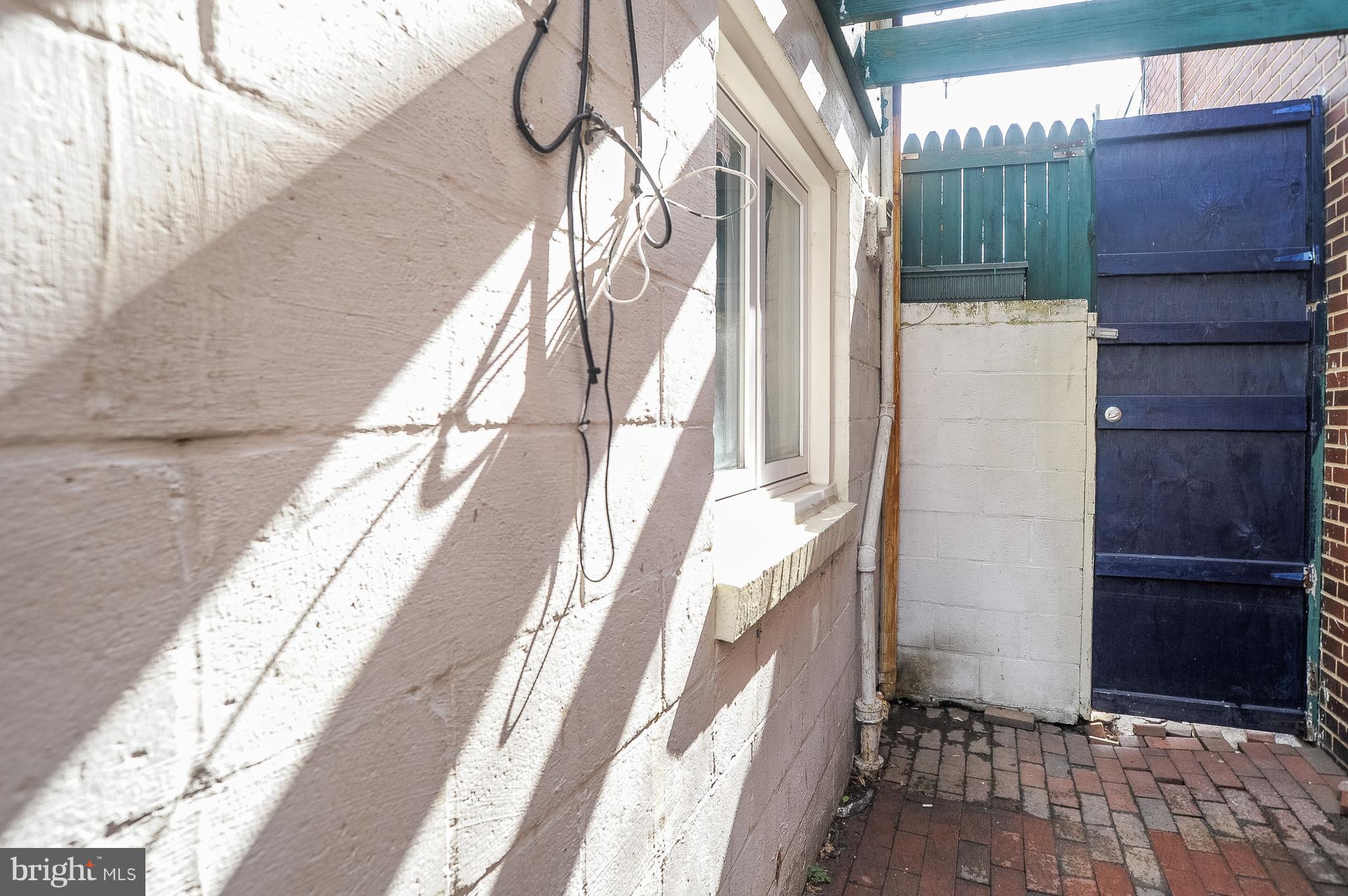 FEDERAL HILL HISTORIC DISTRICT - Residential Lease