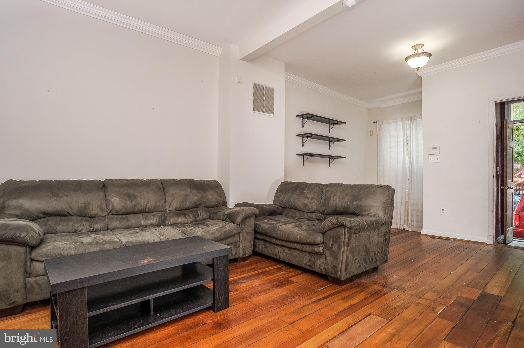 FEDERAL HILL HISTORIC DISTRICT - Residential Lease