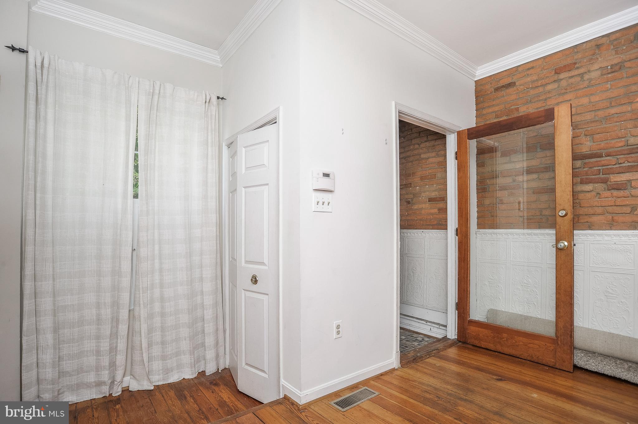 FEDERAL HILL HISTORIC DISTRICT - Residential Lease