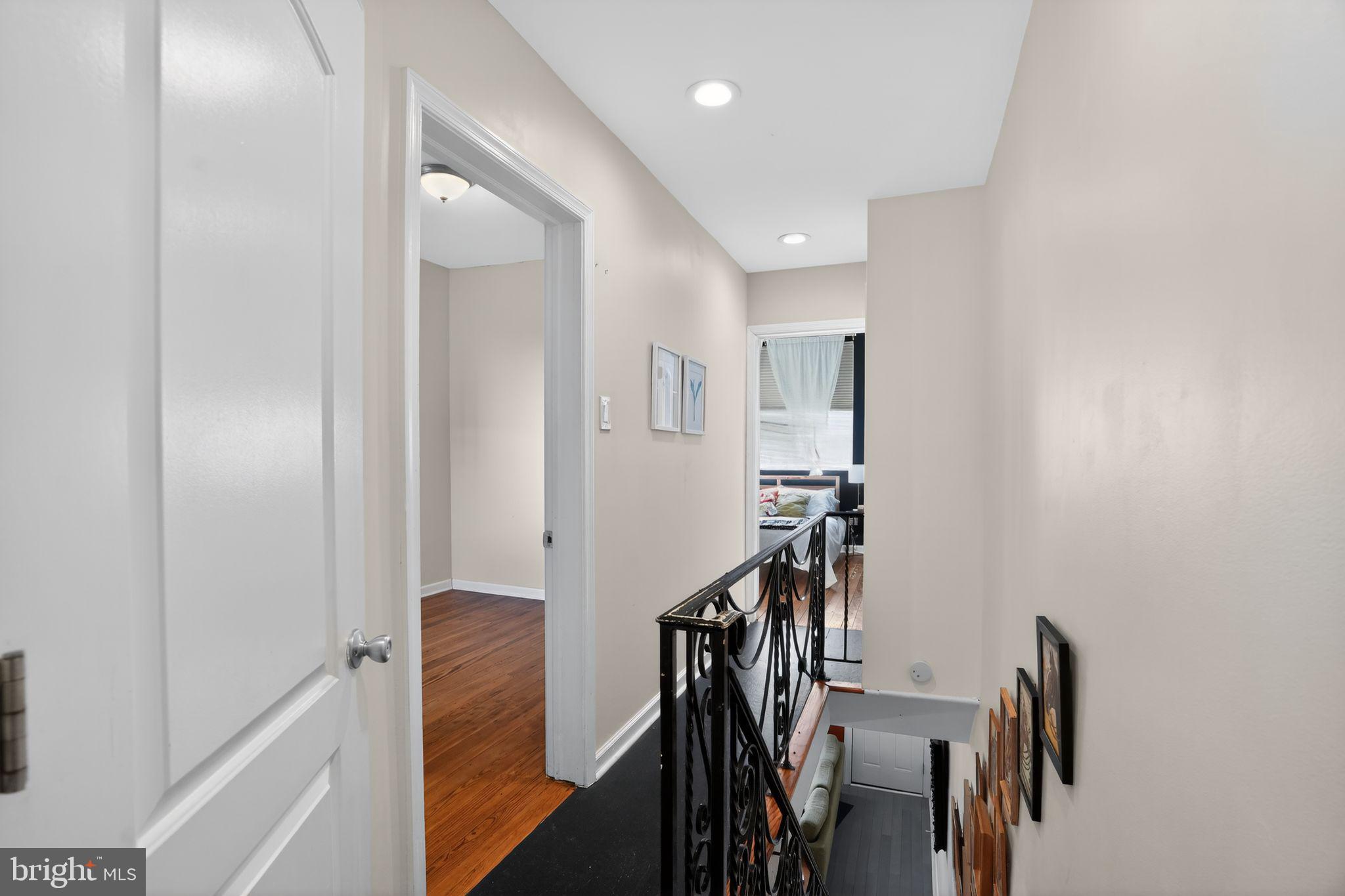 GIRARD ESTATES - Residential