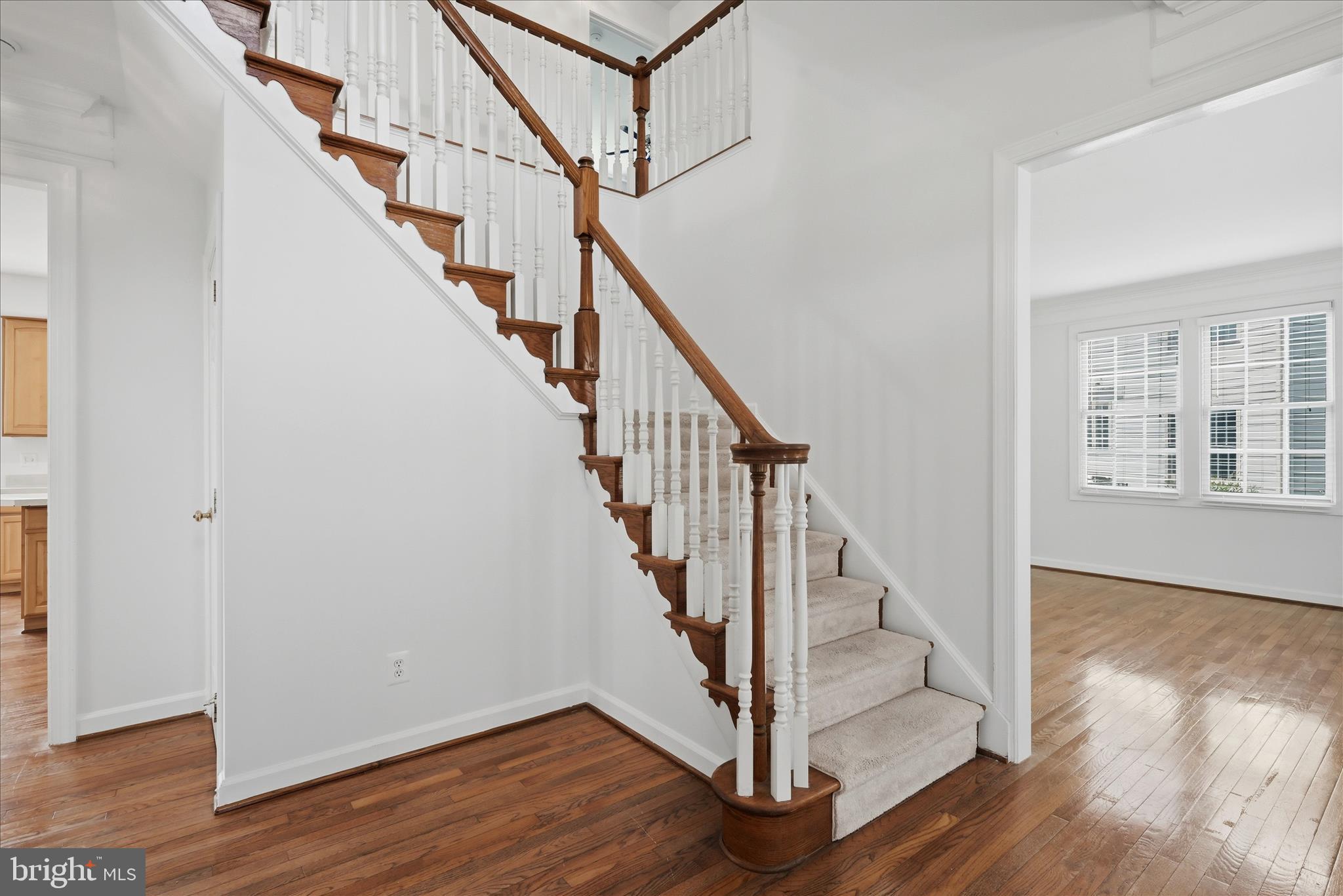 VIRGINIA OAKS - Residential