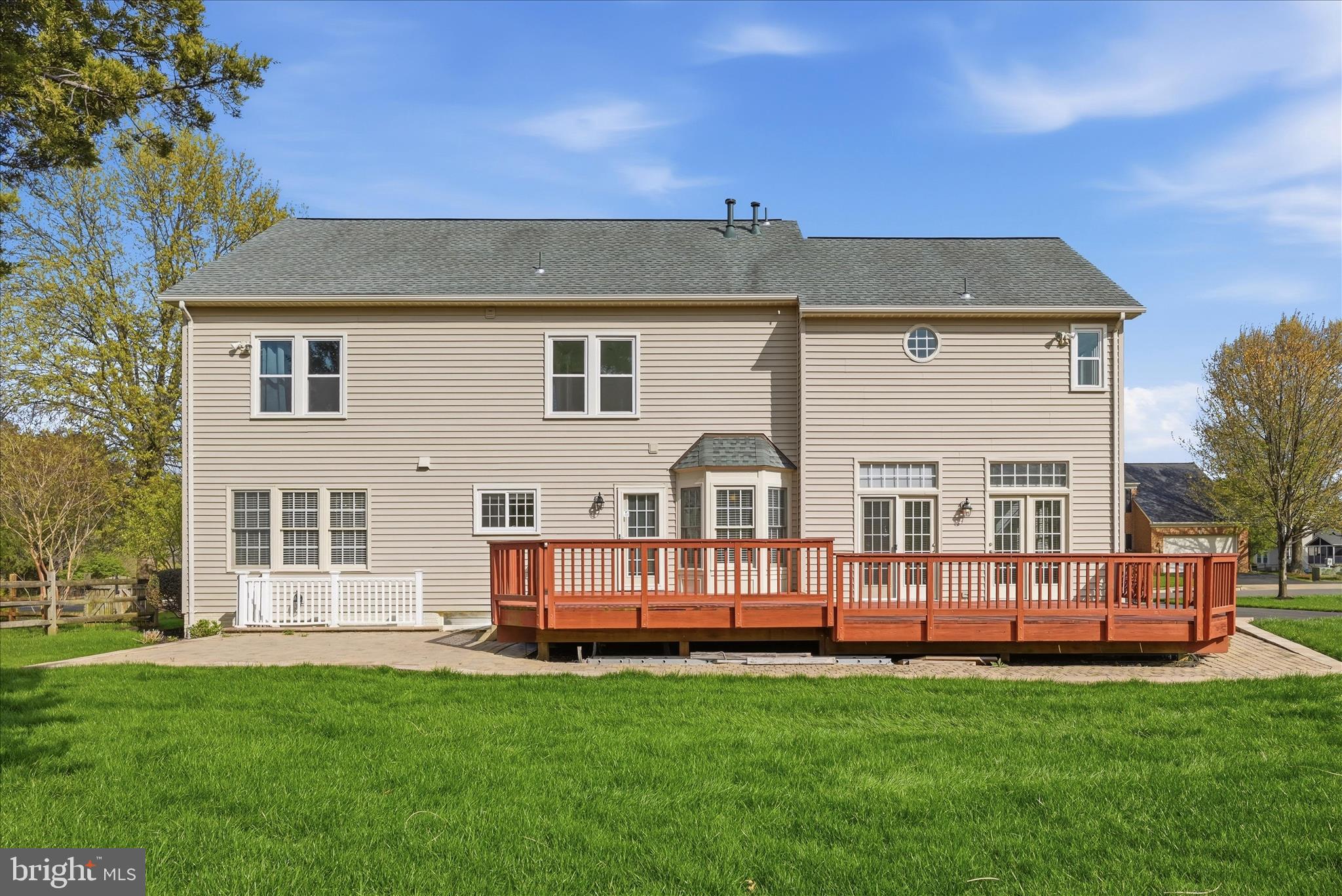 VIRGINIA OAKS - Residential