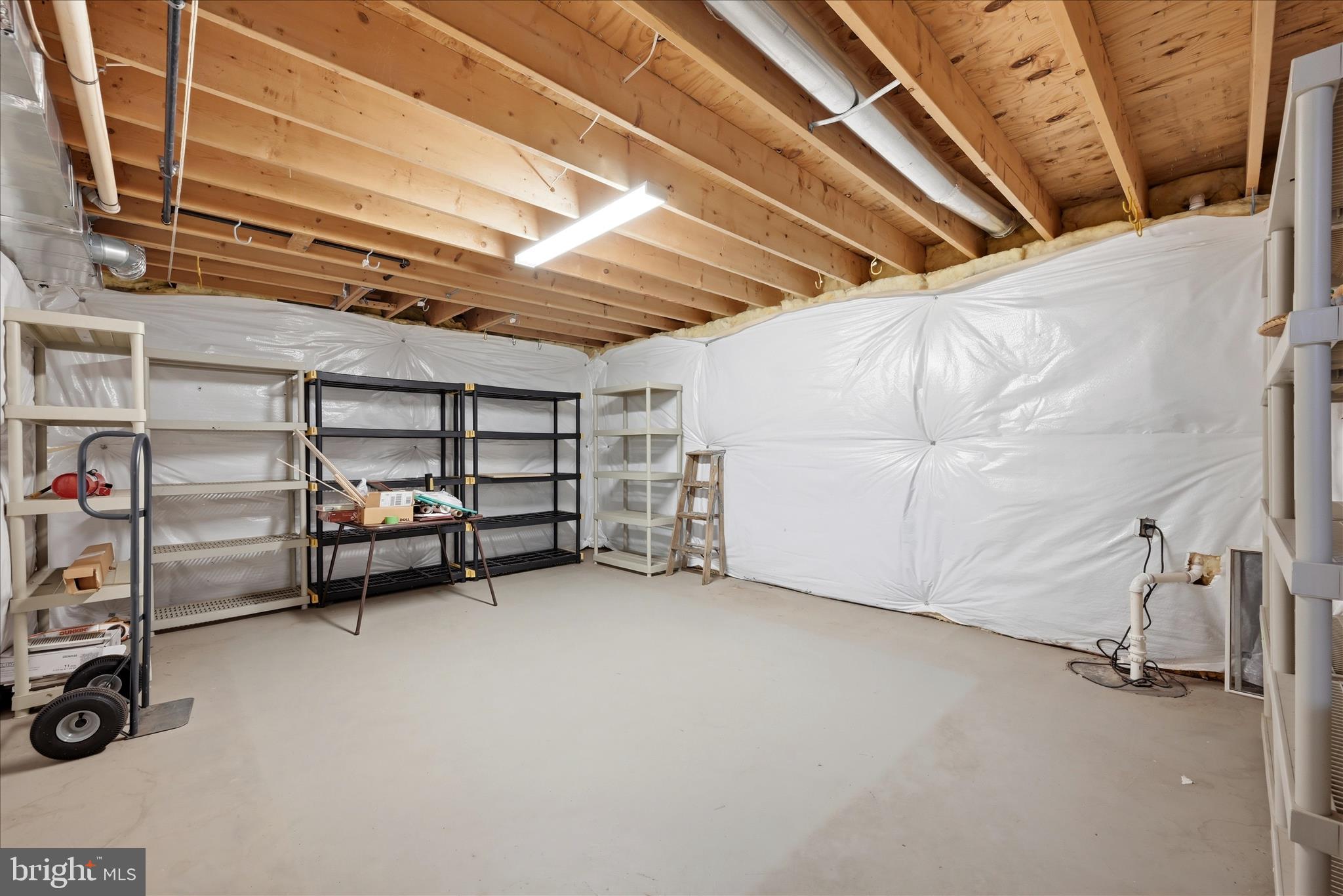 VIRGINIA OAKS - Residential