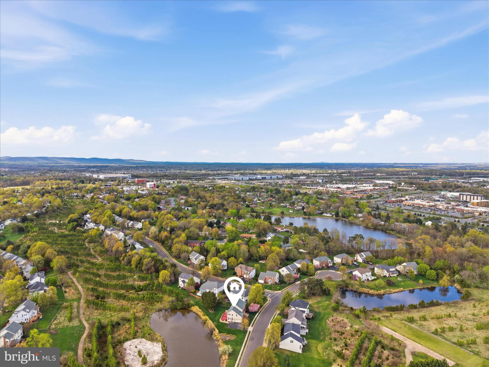 VIRGINIA OAKS - Residential