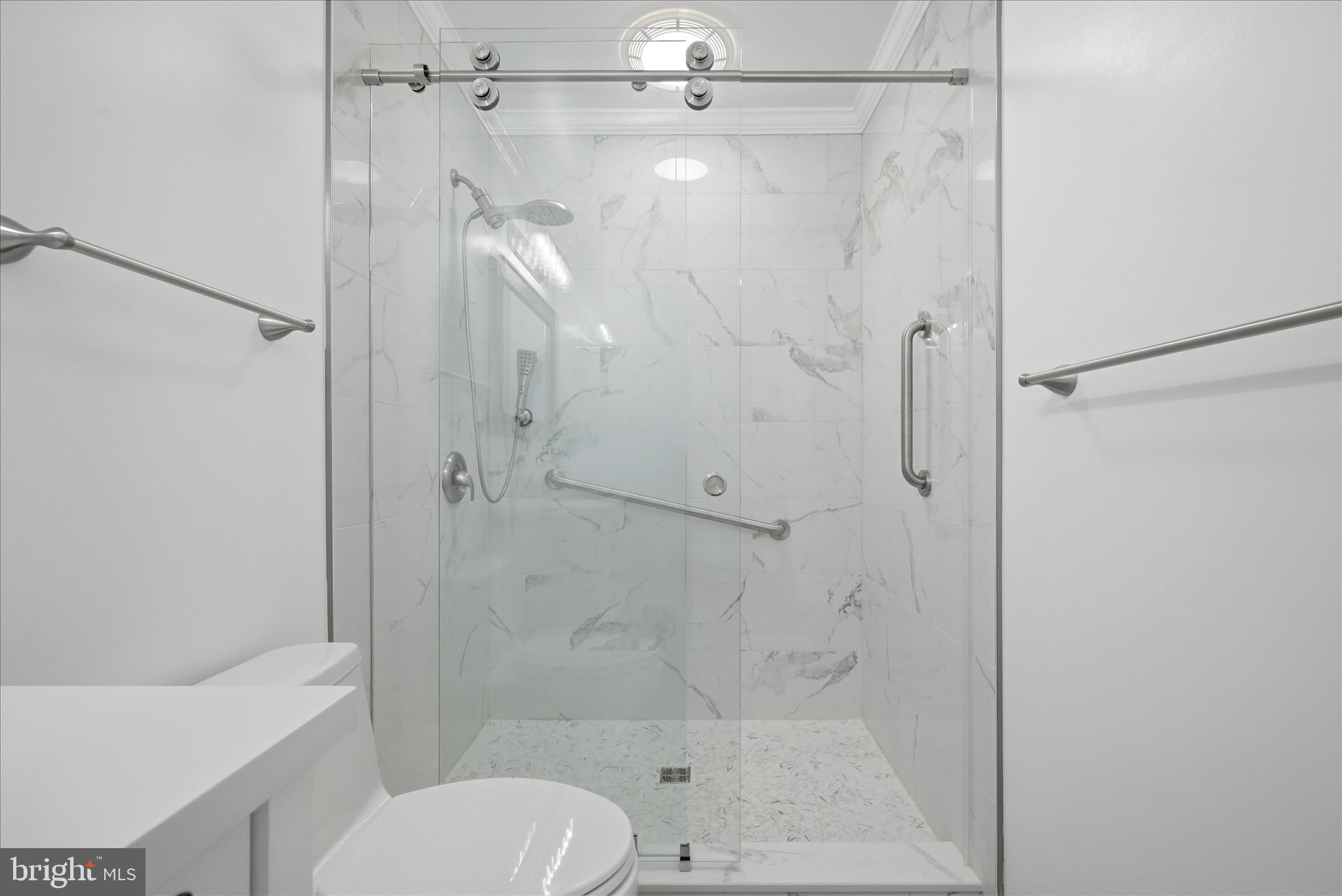 VIRGINIA OAKS - Residential