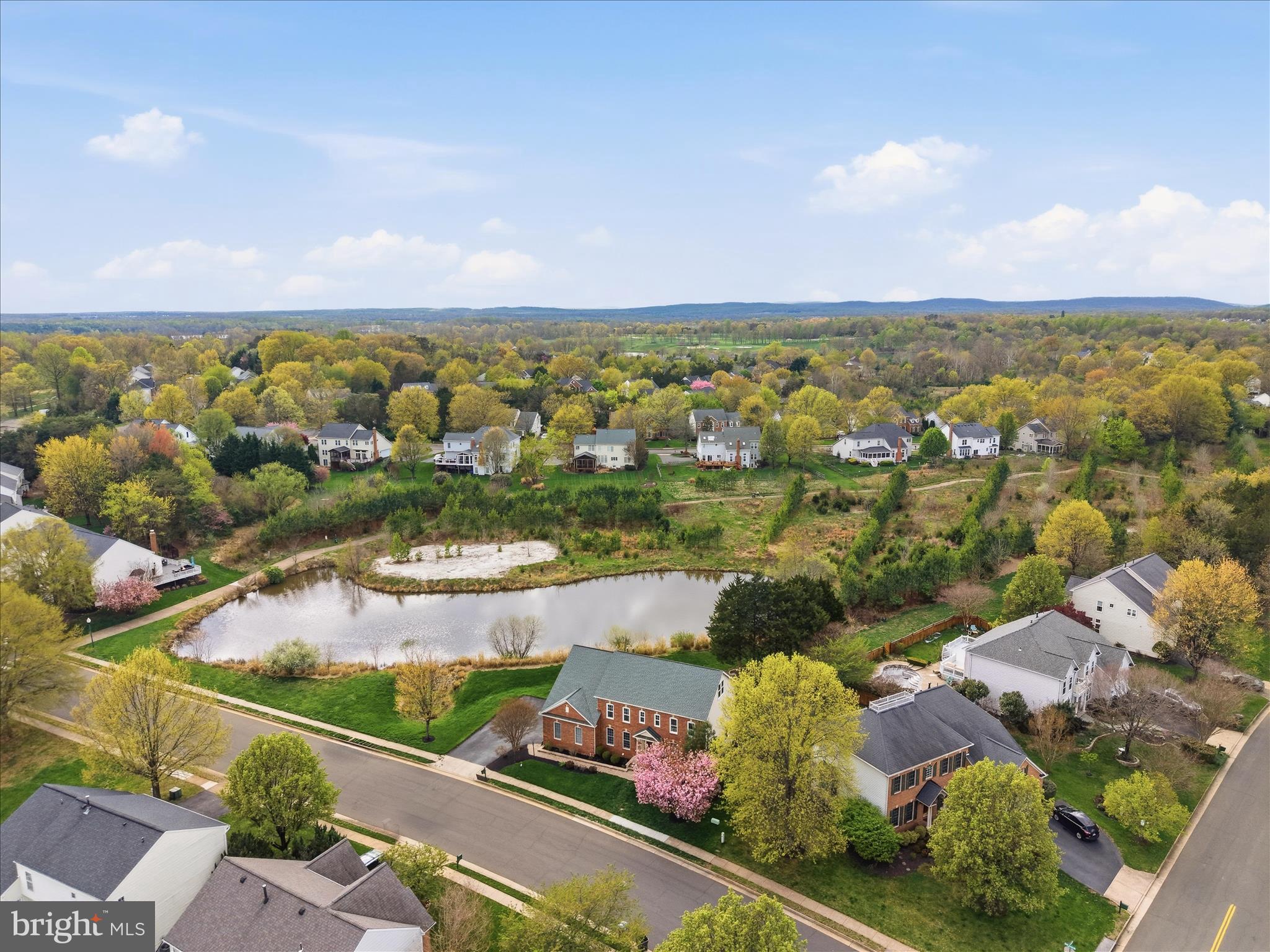 VIRGINIA OAKS - Residential