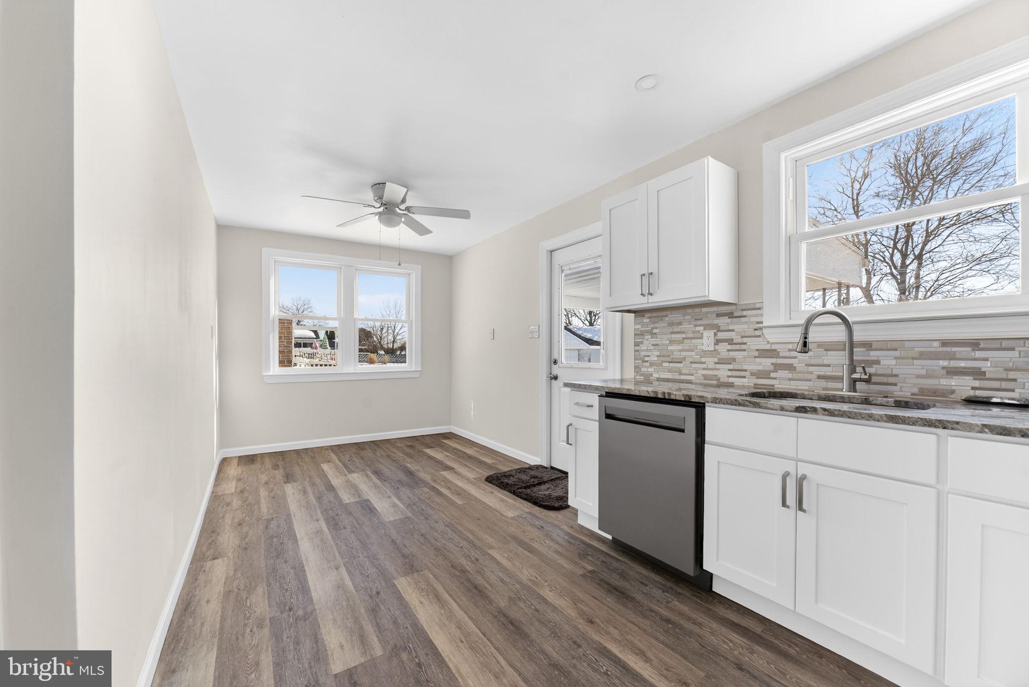 NORTHAMPTON - Residential