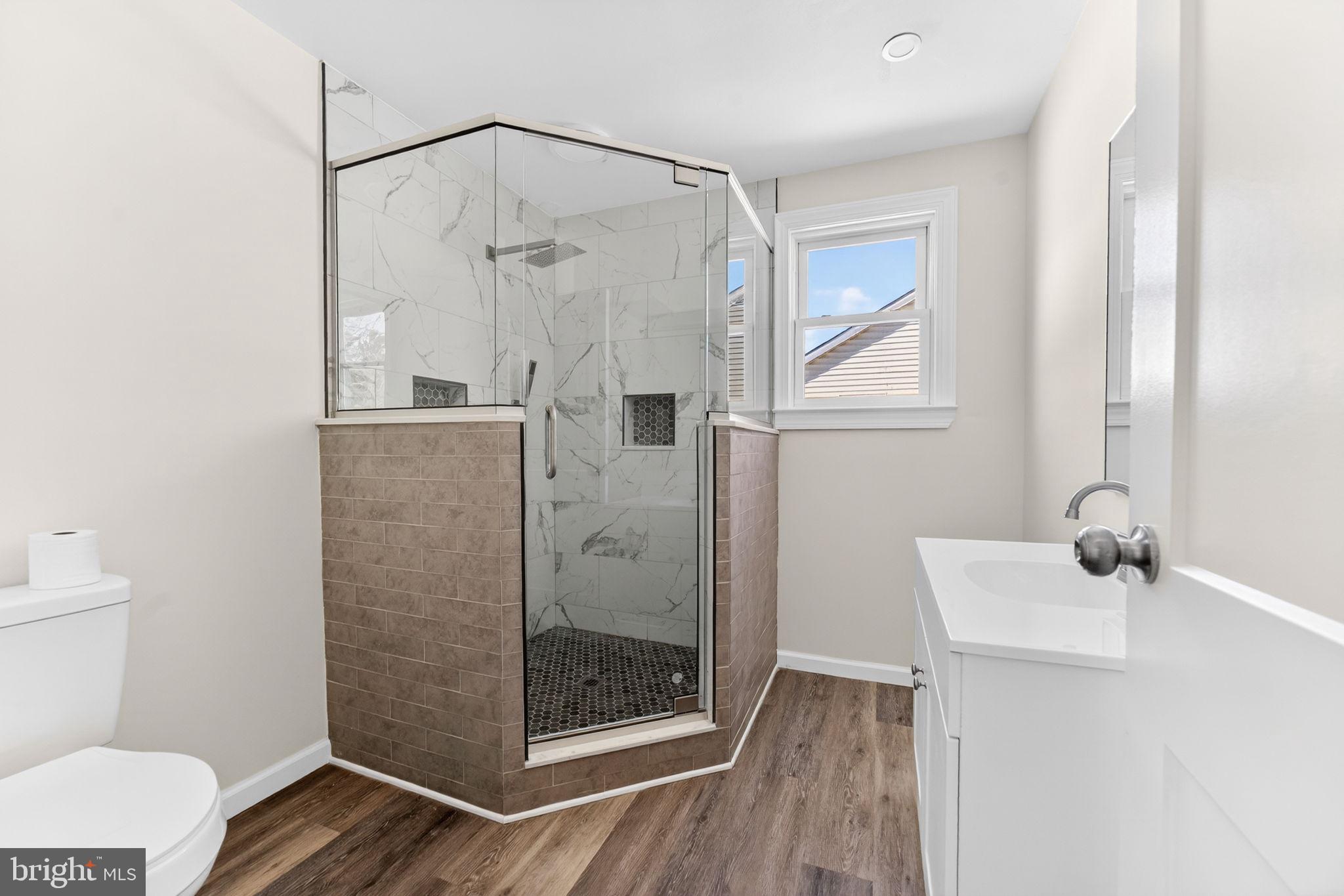 NORTHAMPTON - Residential