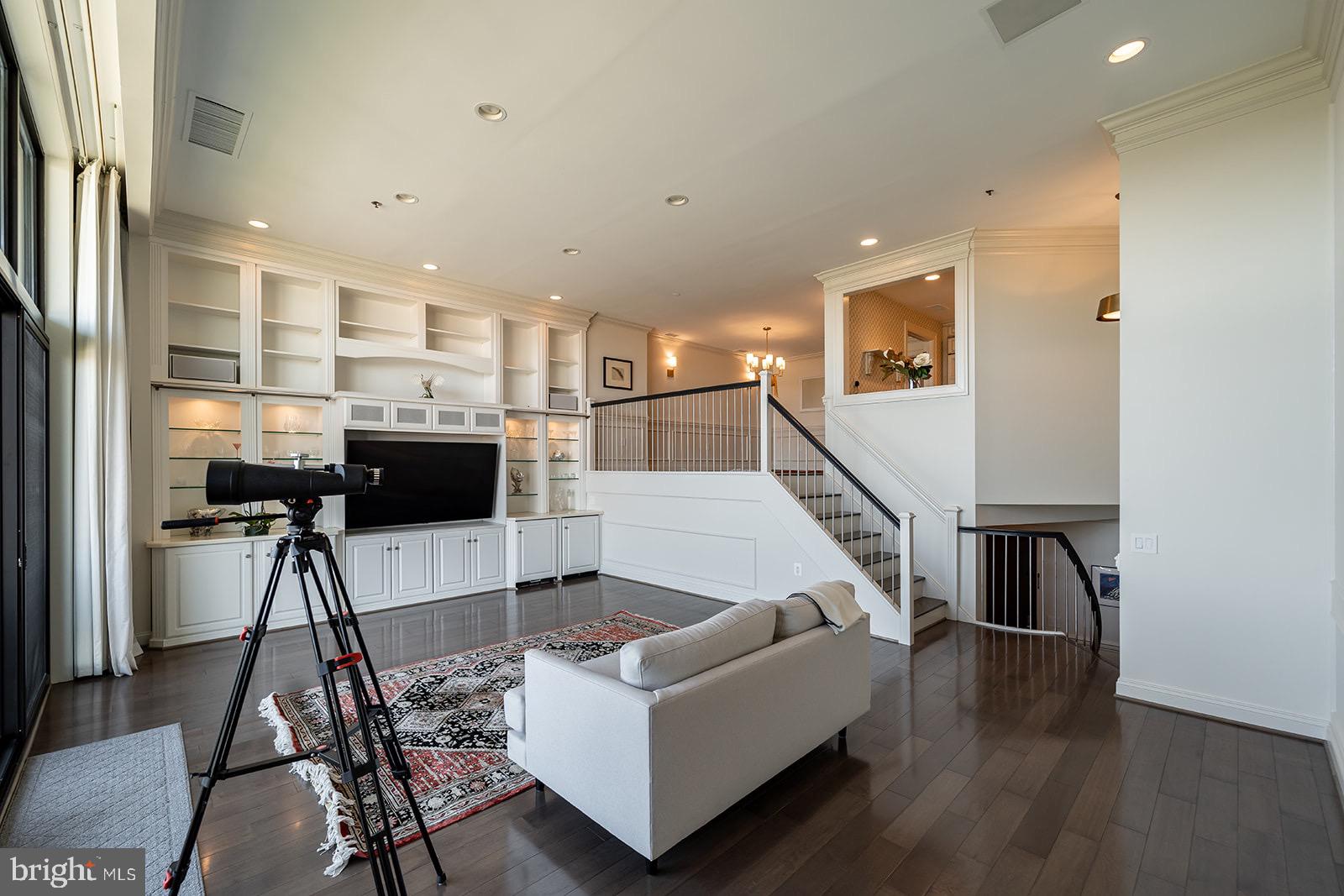 THE WESLIE - Residential