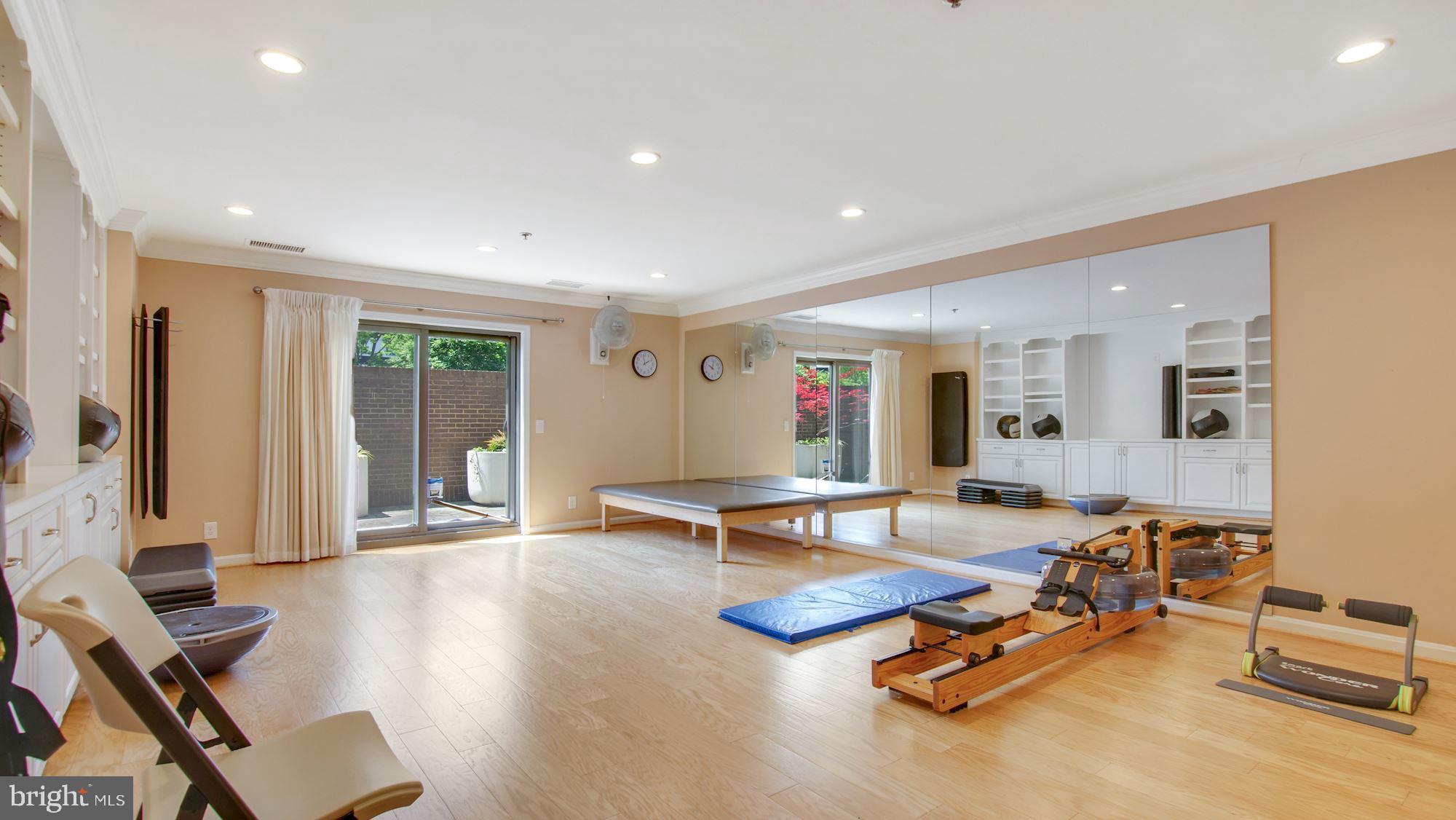 THE WESLIE - Residential