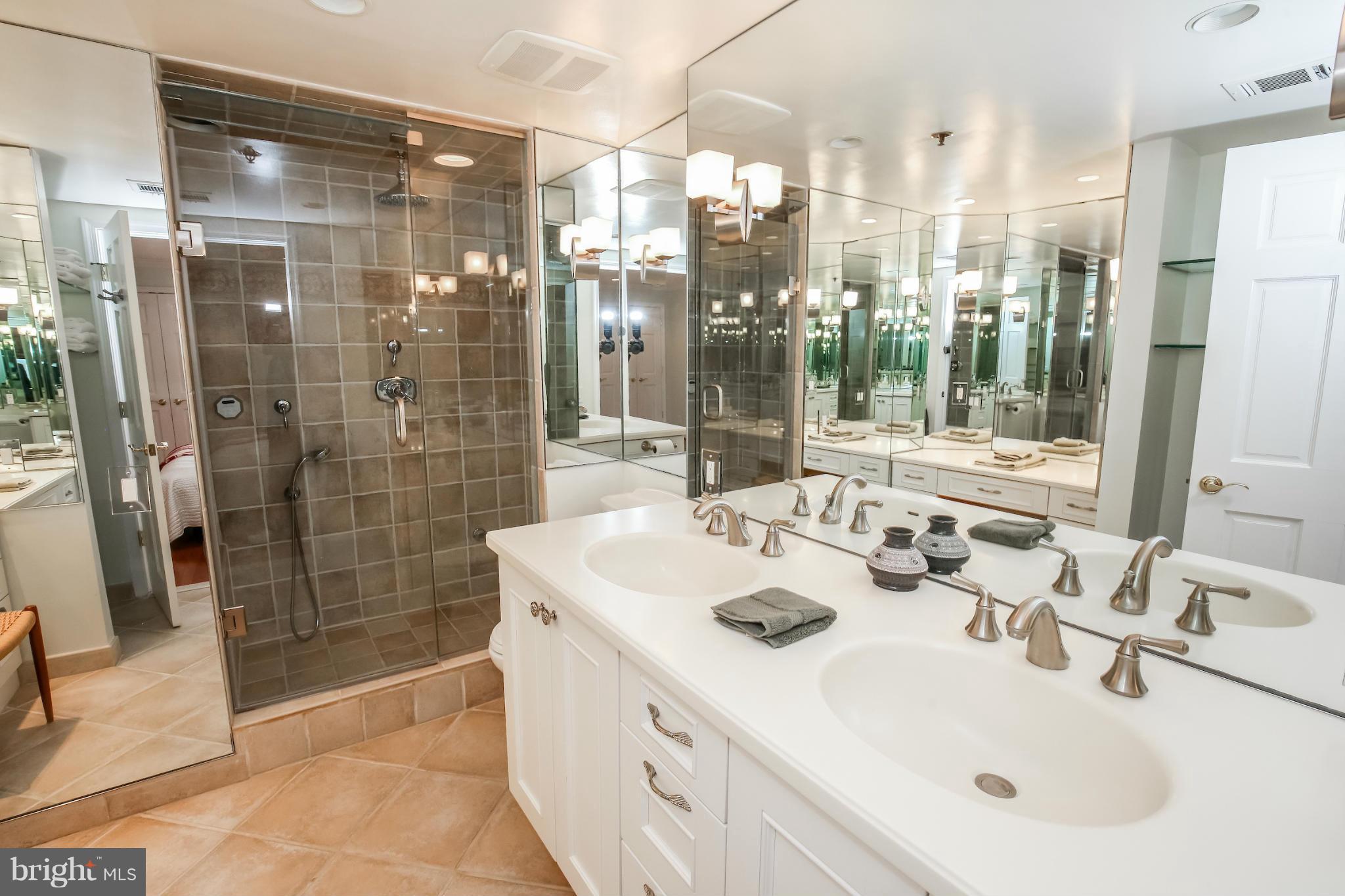 THE WESLIE - Residential