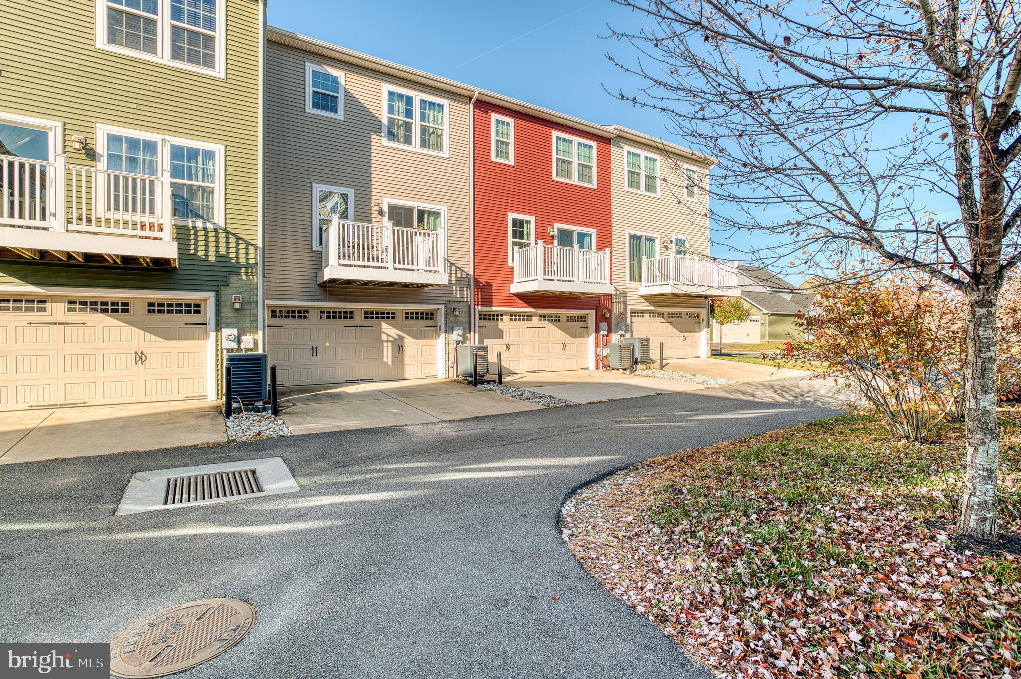 MINTBROOK - Residential Lease