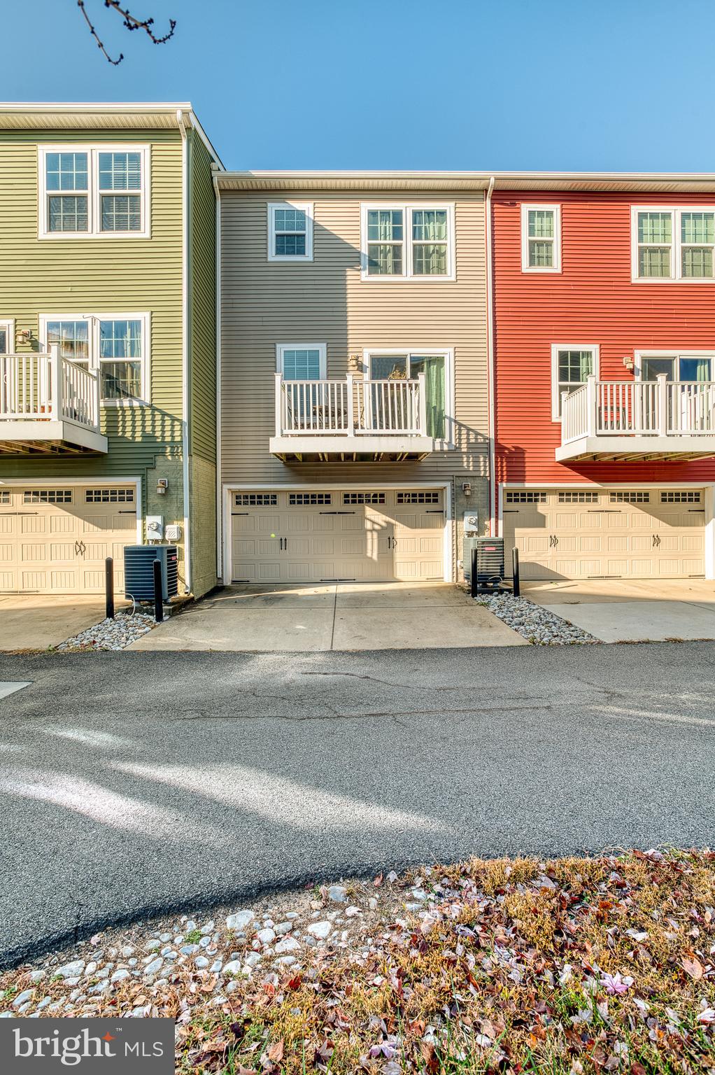 MINTBROOK - Residential Lease