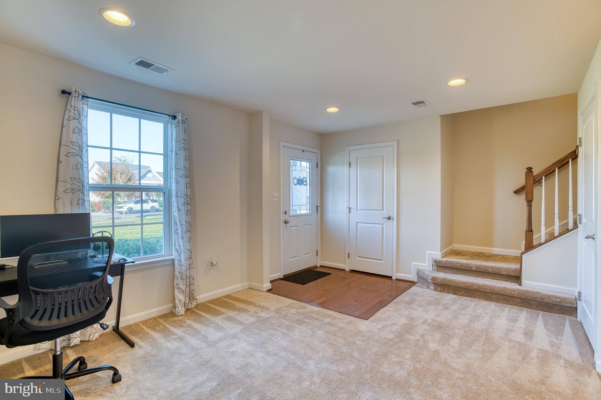 MINTBROOK - Residential Lease