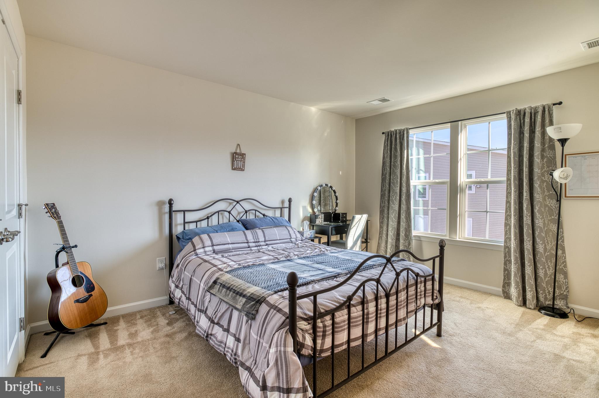 MINTBROOK - Residential Lease