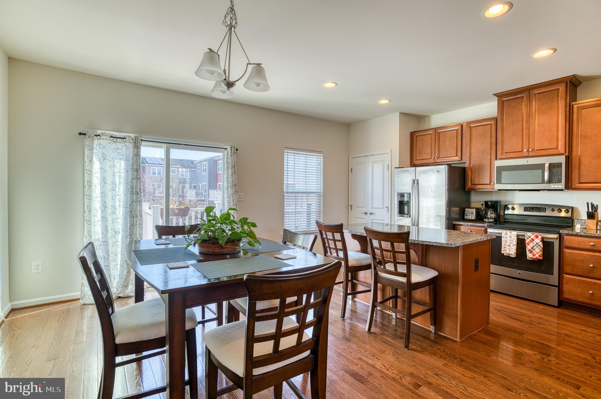 MINTBROOK - Residential Lease