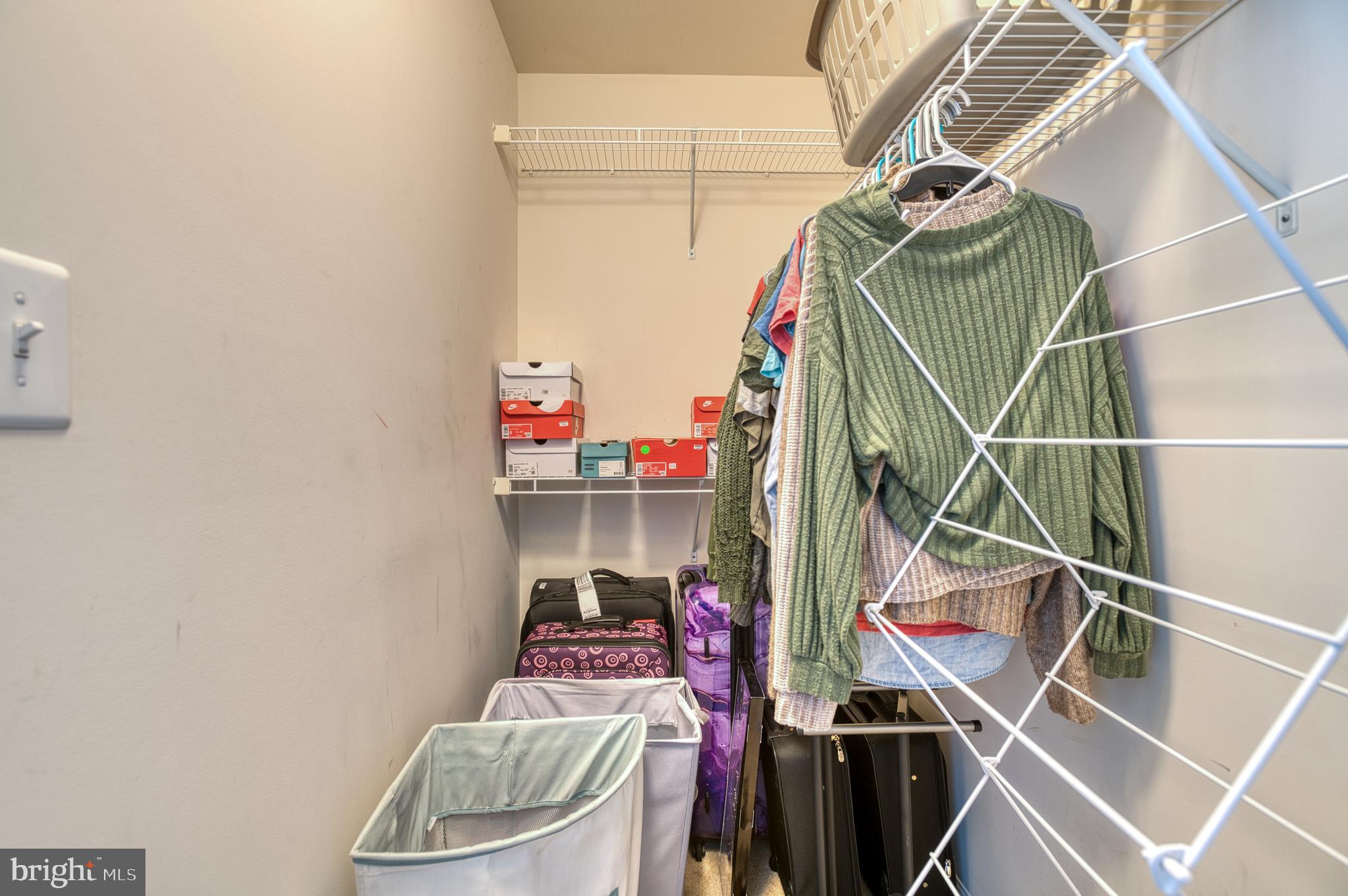 MINTBROOK - Residential Lease