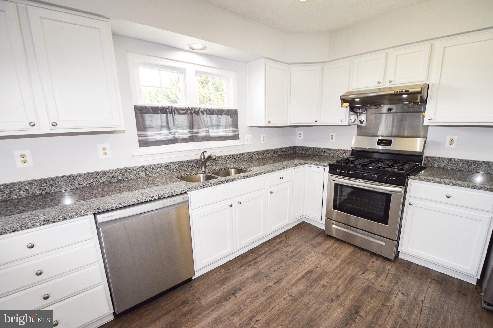 HARFORD TOWN - Residential