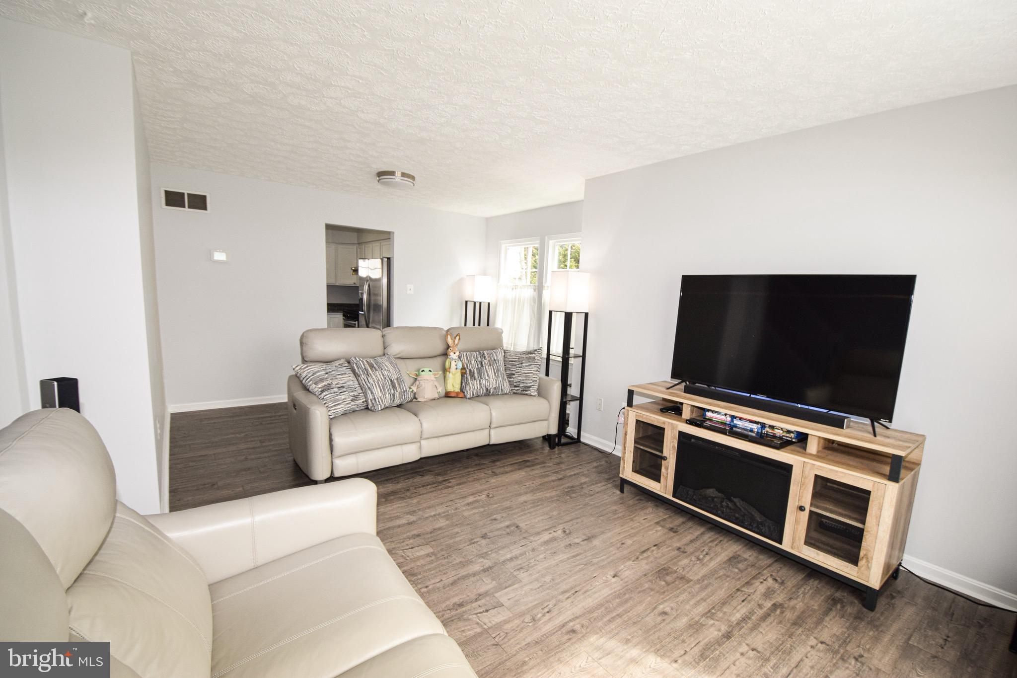 HARFORD TOWN - Residential