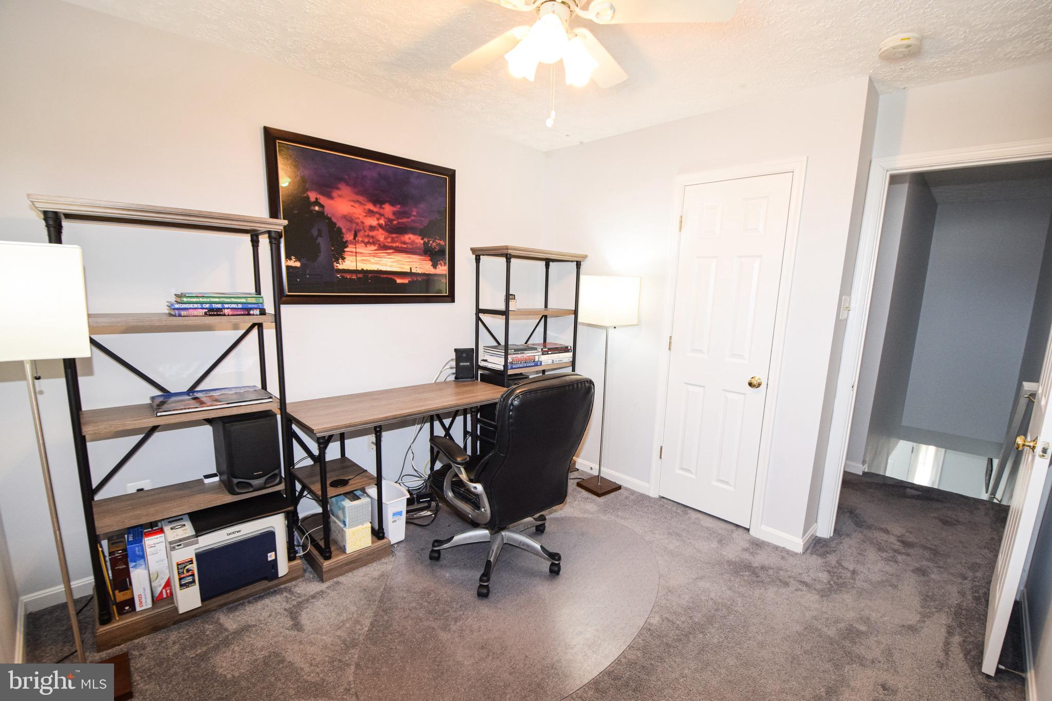 HARFORD TOWN - Residential