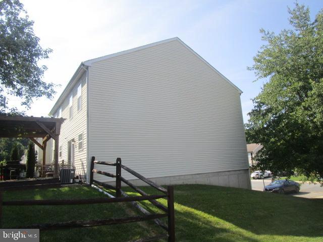 WASHINGTON WOODS - Residential