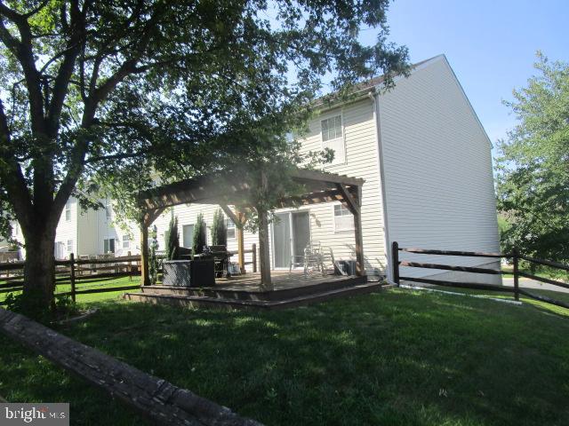 WASHINGTON WOODS - Residential