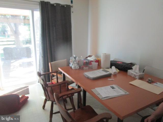 WASHINGTON WOODS - Residential