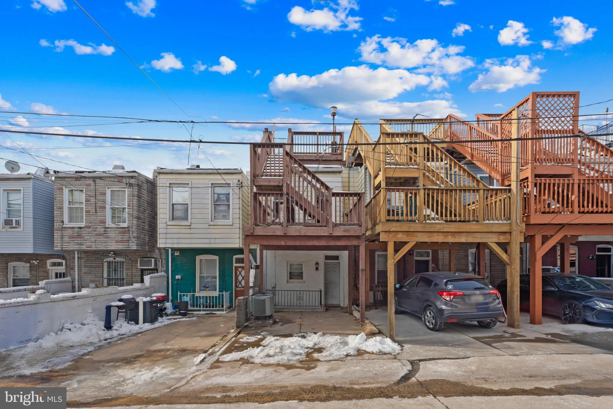 Baltimore, Maryland 21224, United States, 3 Bedrooms Bedrooms, ,3 BathroomsBathrooms,Residential,Pending,19331