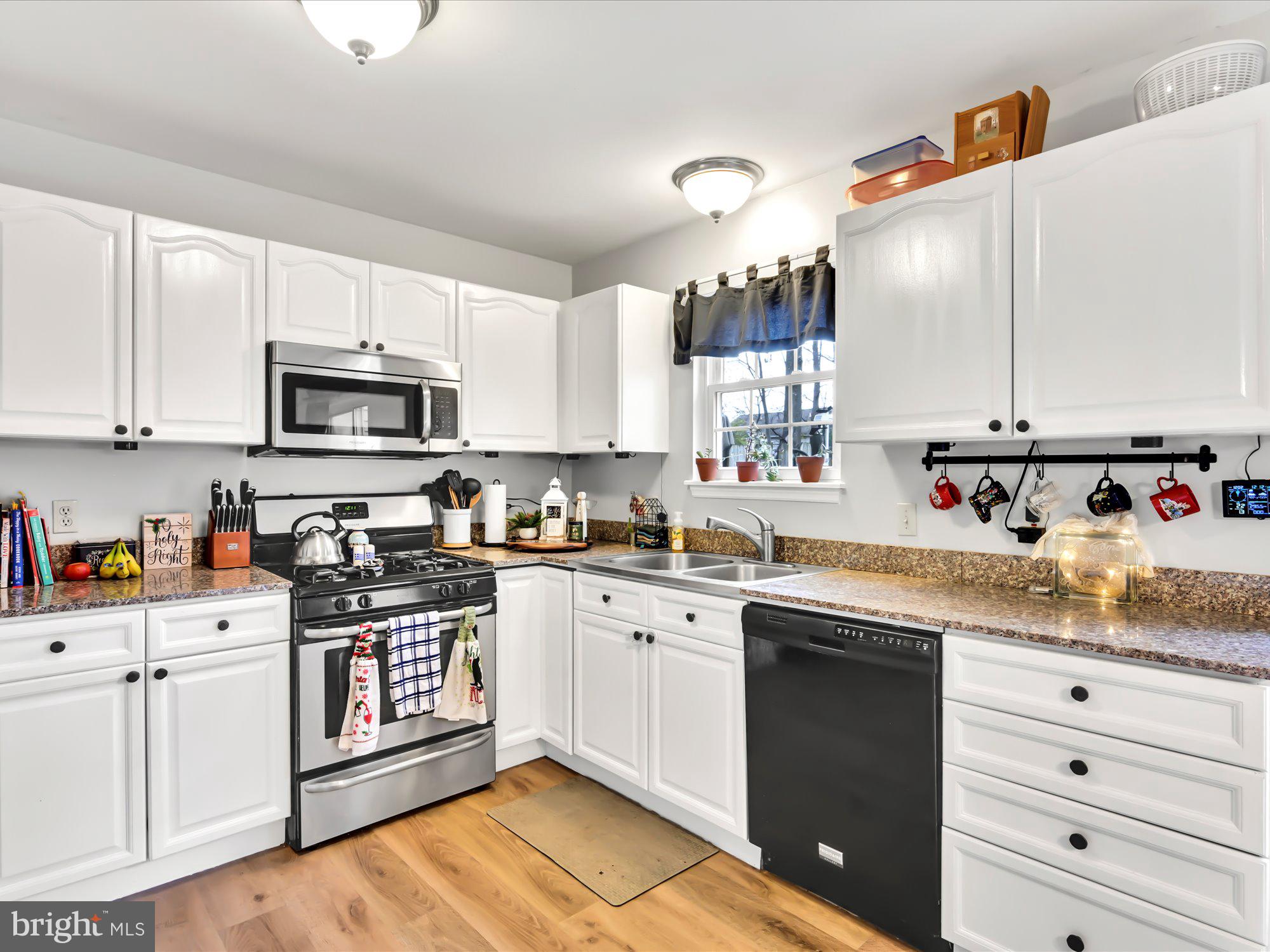 ROCKWOOD - Residential