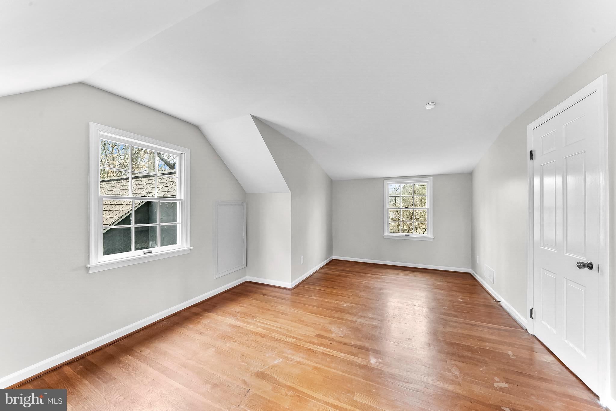 NEWARK - Residential