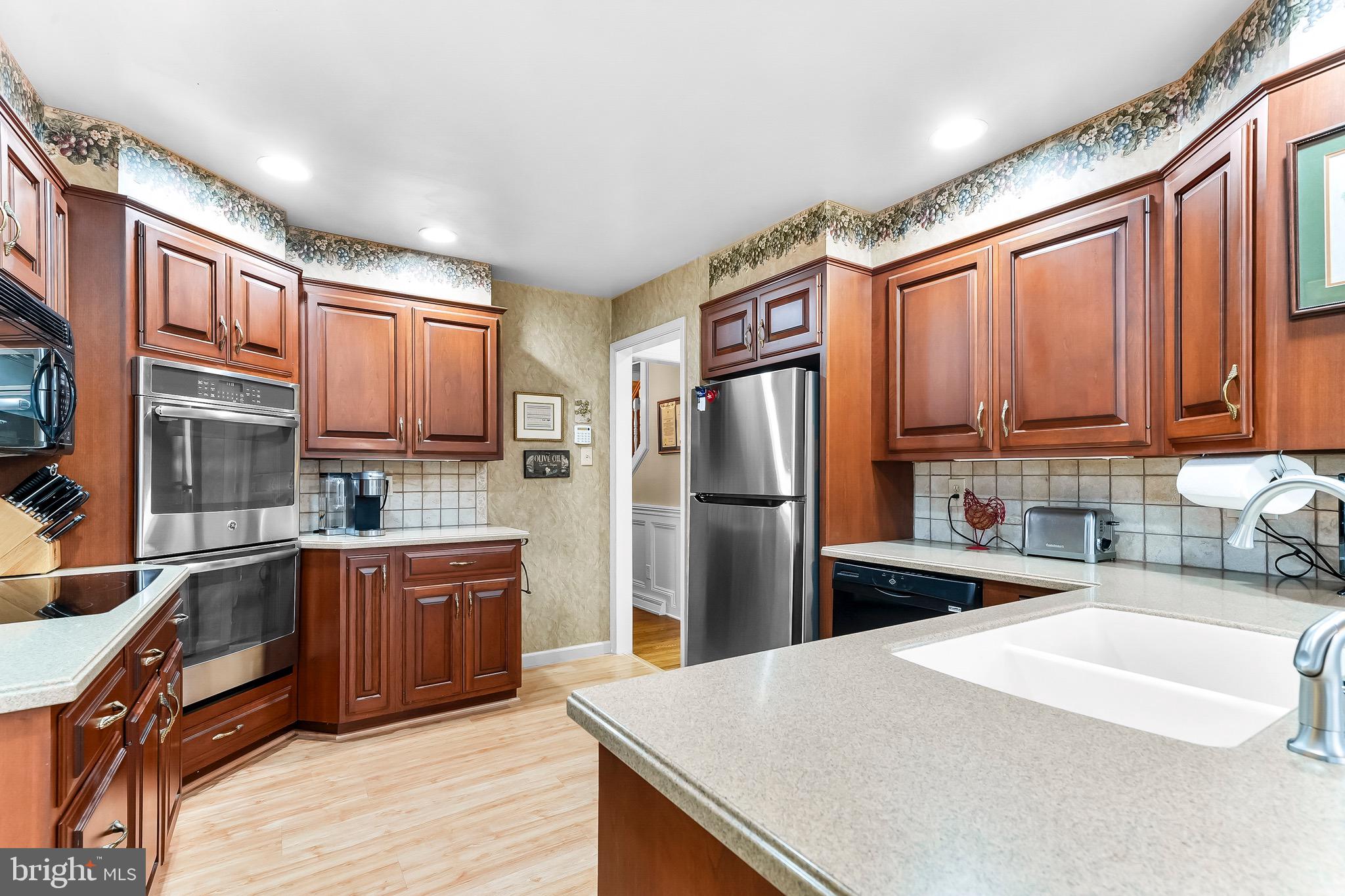 NEWARK - Residential