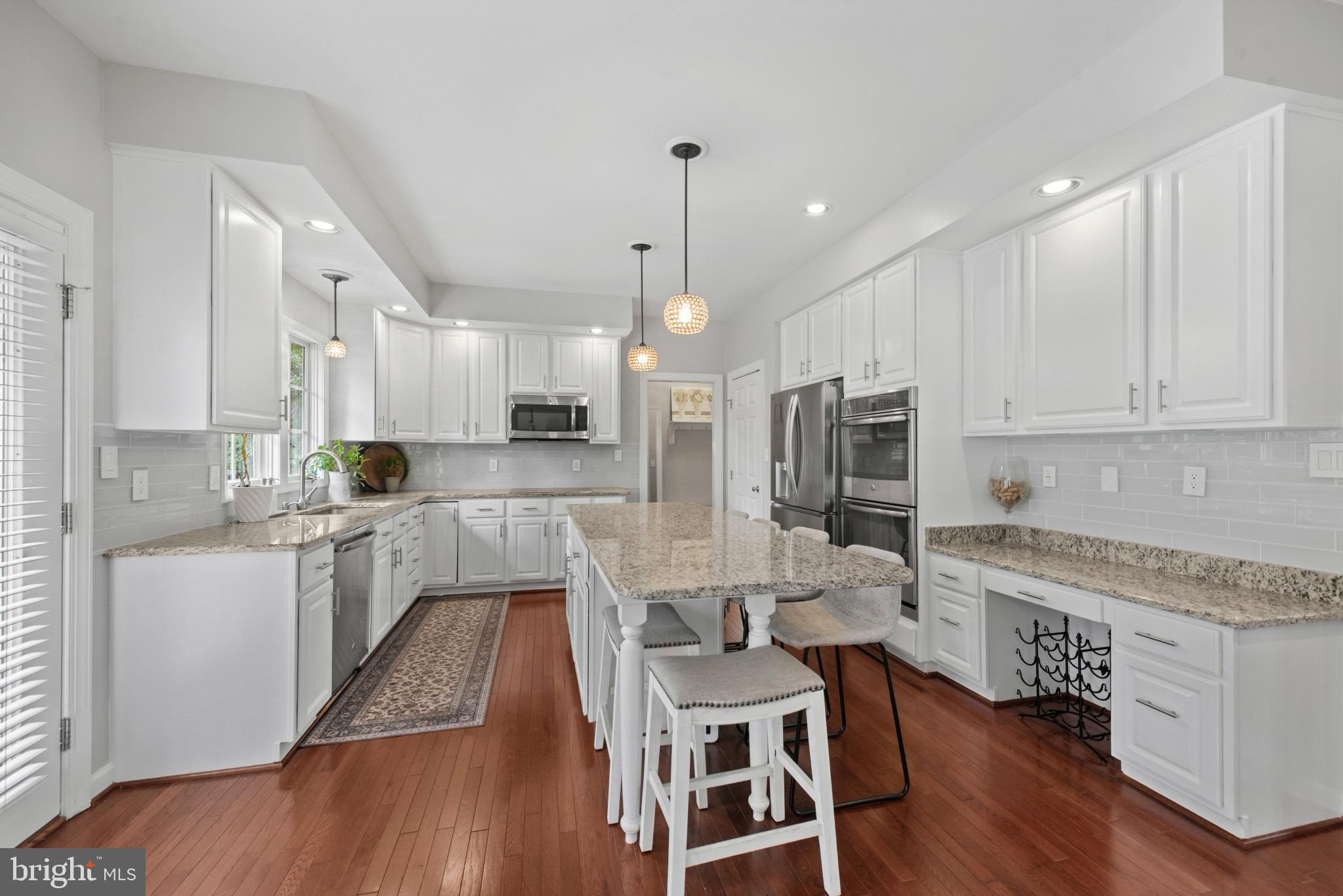 5427 SIMPKINS COURT