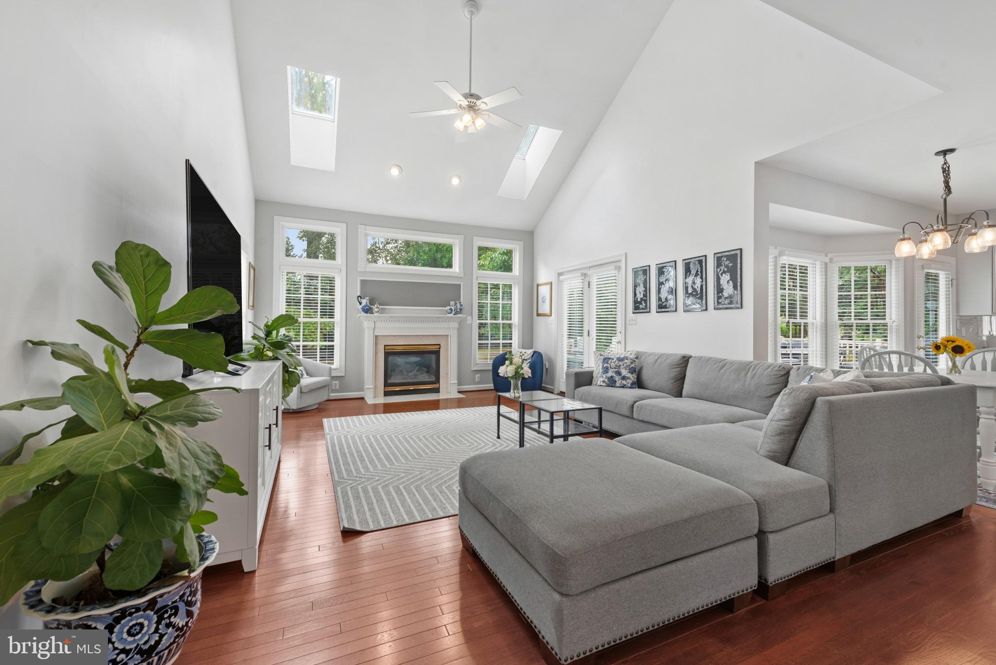 5427 SIMPKINS COURT