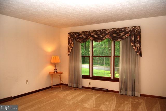 OAKWOOD - Residential