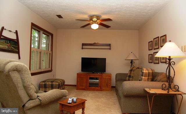 OAKWOOD - Residential