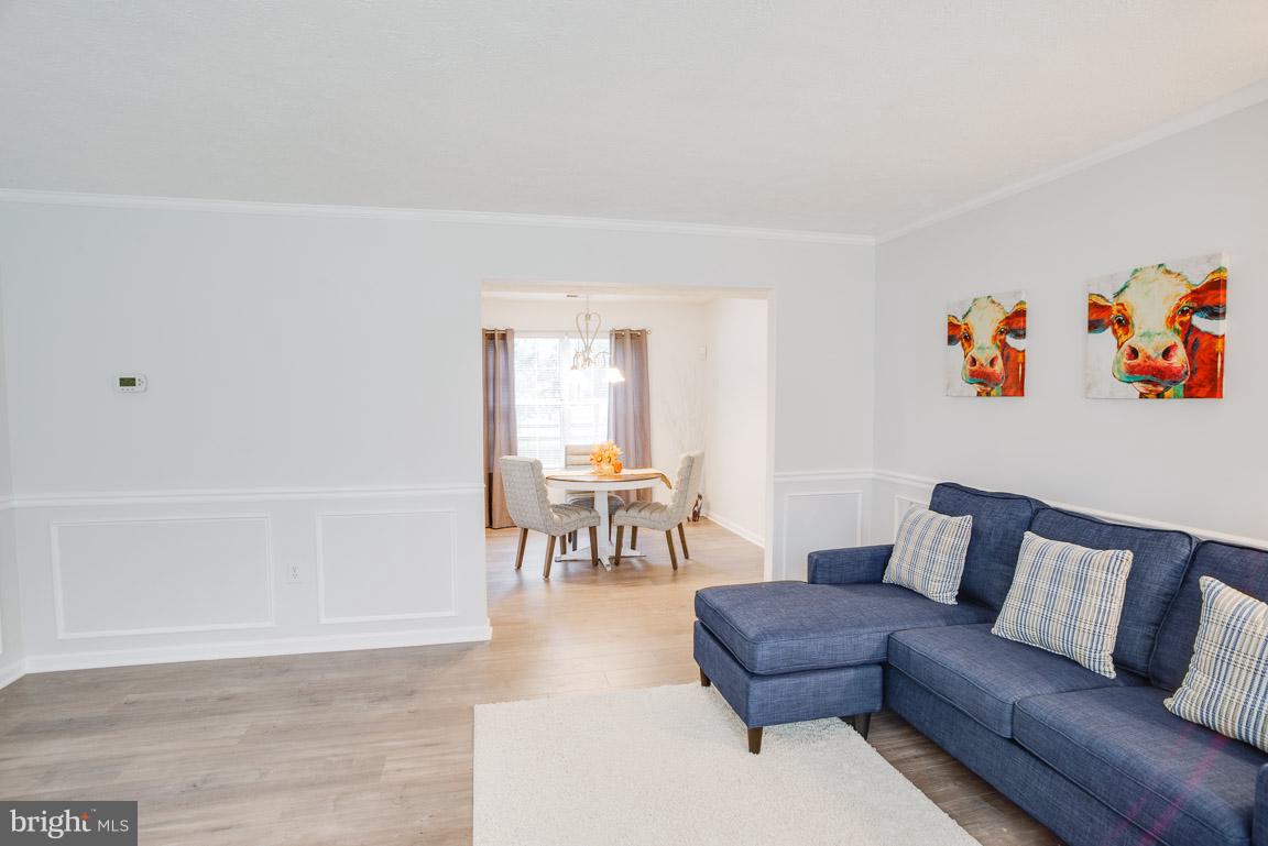 ST CHARLES SUB - HAMPSHIRE - Residential