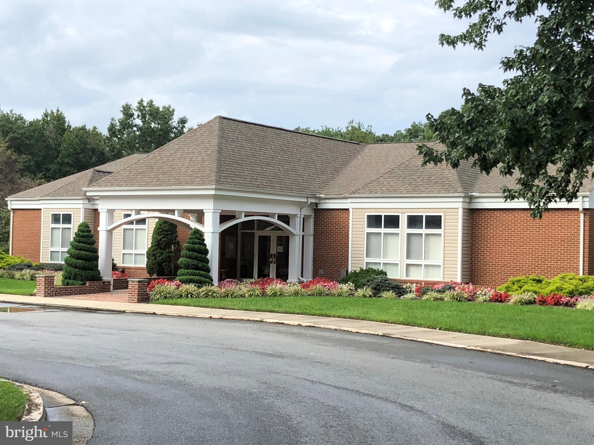 ST CHARLES SUB - HAMPSHIRE - Residential