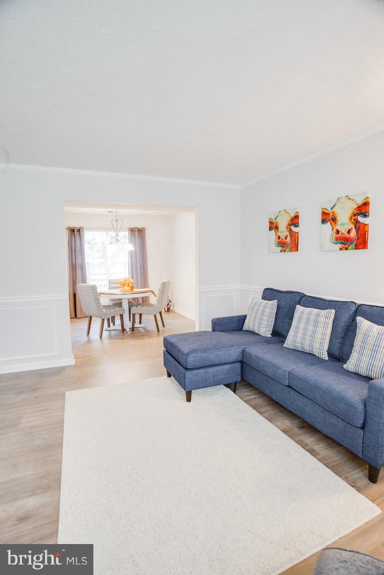 ST CHARLES SUB - HAMPSHIRE - Residential