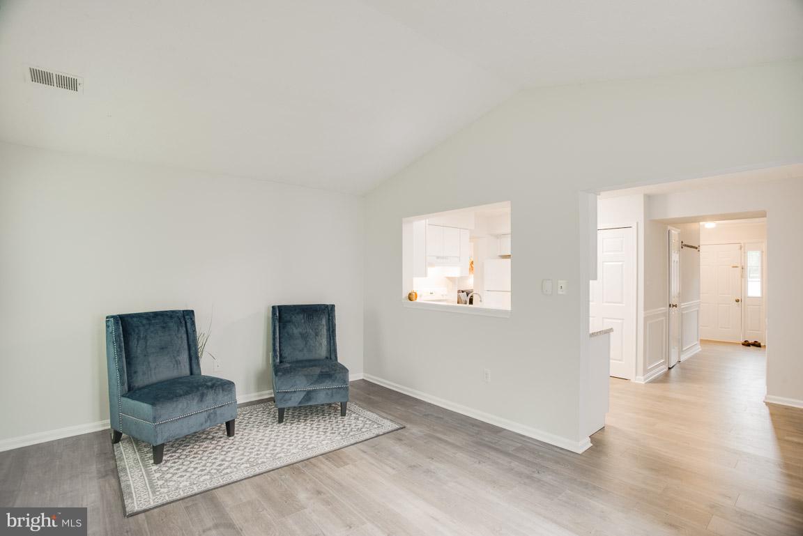 ST CHARLES SUB - HAMPSHIRE - Residential