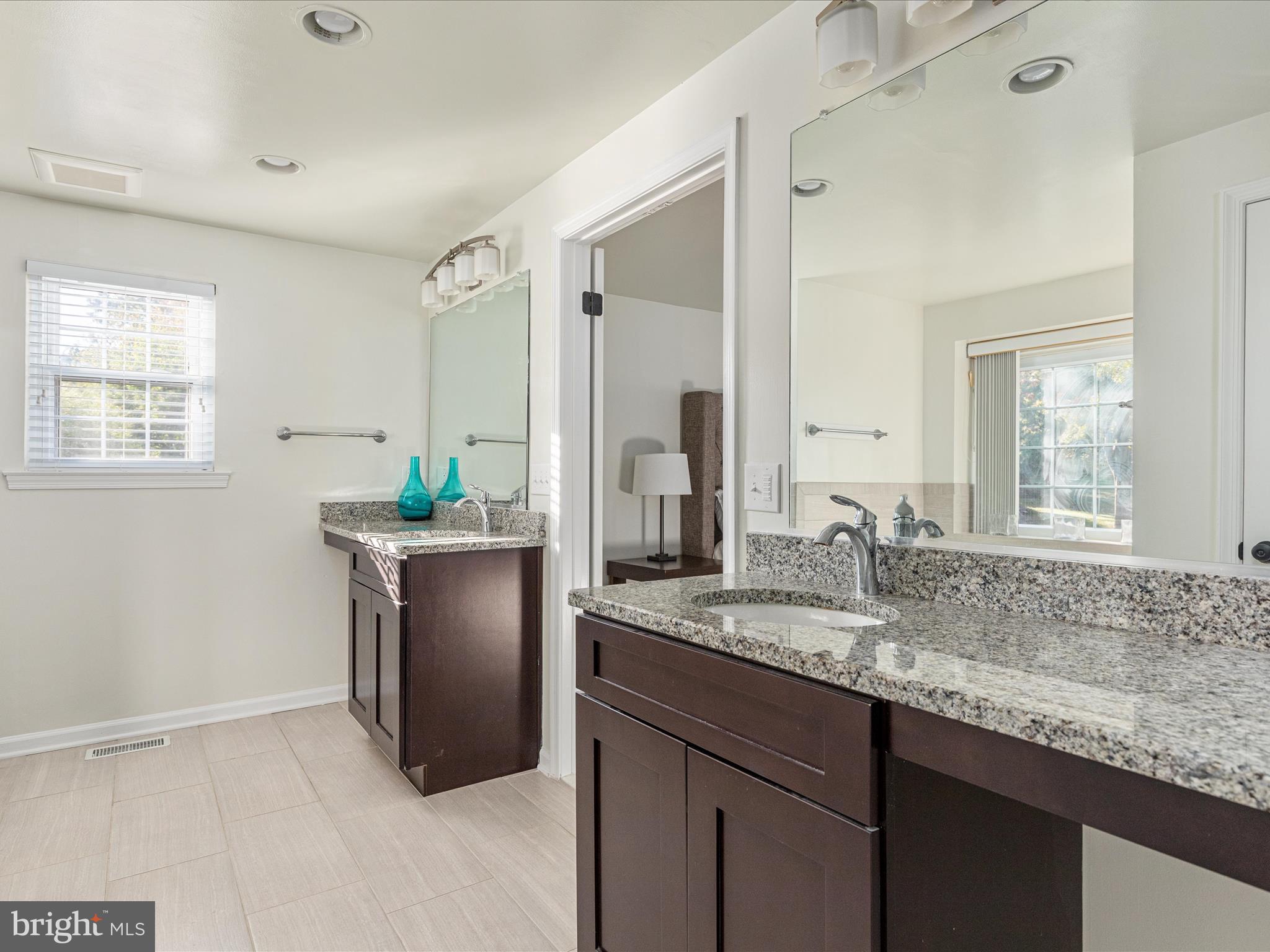 COUNTRYSIDE - Residential