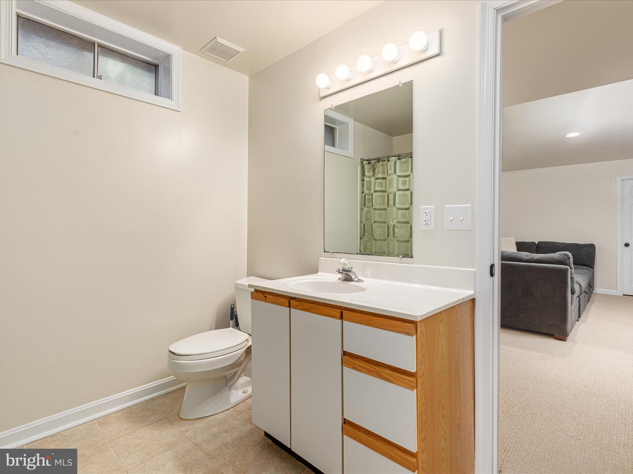 COUNTRYSIDE - Residential